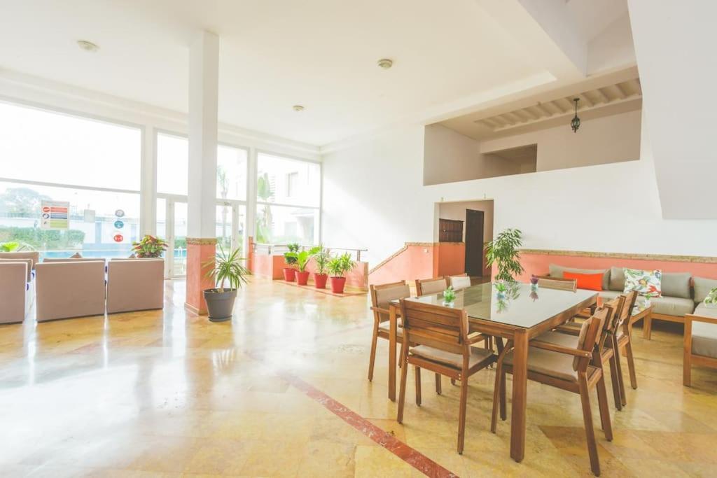 Lovely 2 Bedroom Vacation Home With Pool/Beach Skhirat Zewnętrze zdjęcie